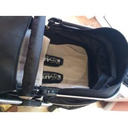 I safe pushchair, car seat and isofix