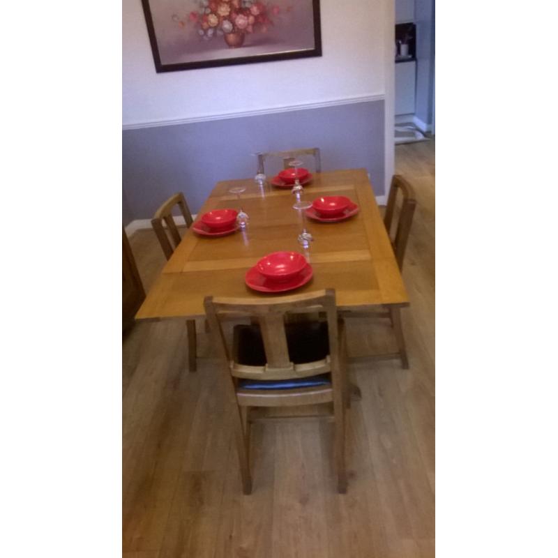 oak table and chairs (period)