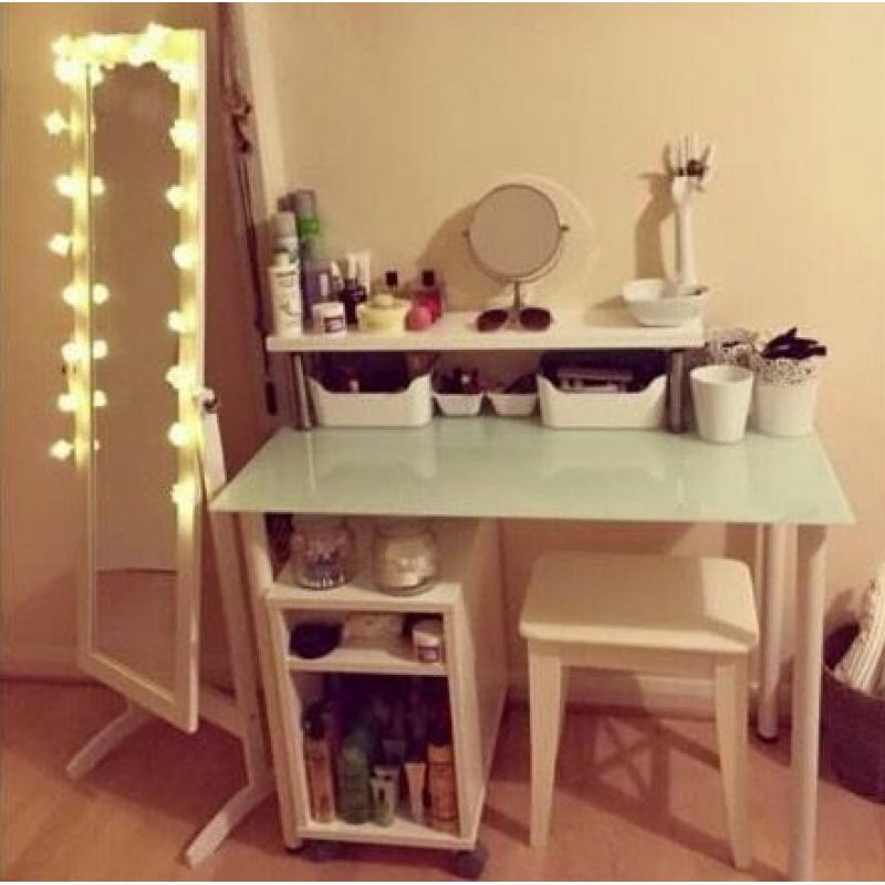 Vanity Unit with storage & stool- White