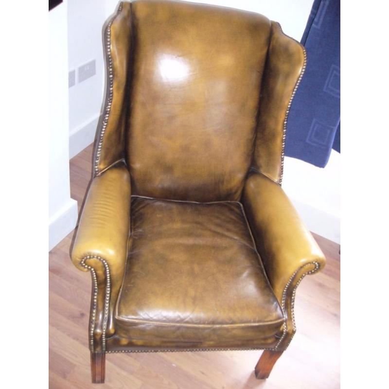 PEGASUS GOLDEN BROWN /GREEN LEATHER QUEEN ANNE WING BACK FIRESIDE CHAIR CHESTERFIELD VINTAGE QUALITY