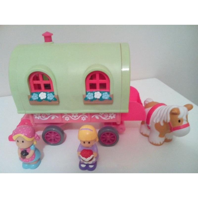 Early Learning Centre Happyland Roaming Rose Caravan