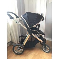 **PRICE REDUCED**LIKE NEW Oyster Max Stroller/Pram