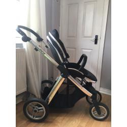 **PRICE REDUCED**LIKE NEW Oyster Max Stroller/Pram