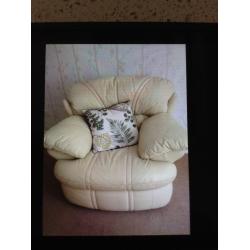 Cream Leather 2-Seater Sofa & 2- Chairs