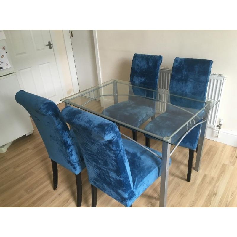 Dining Table & 4 Chairs