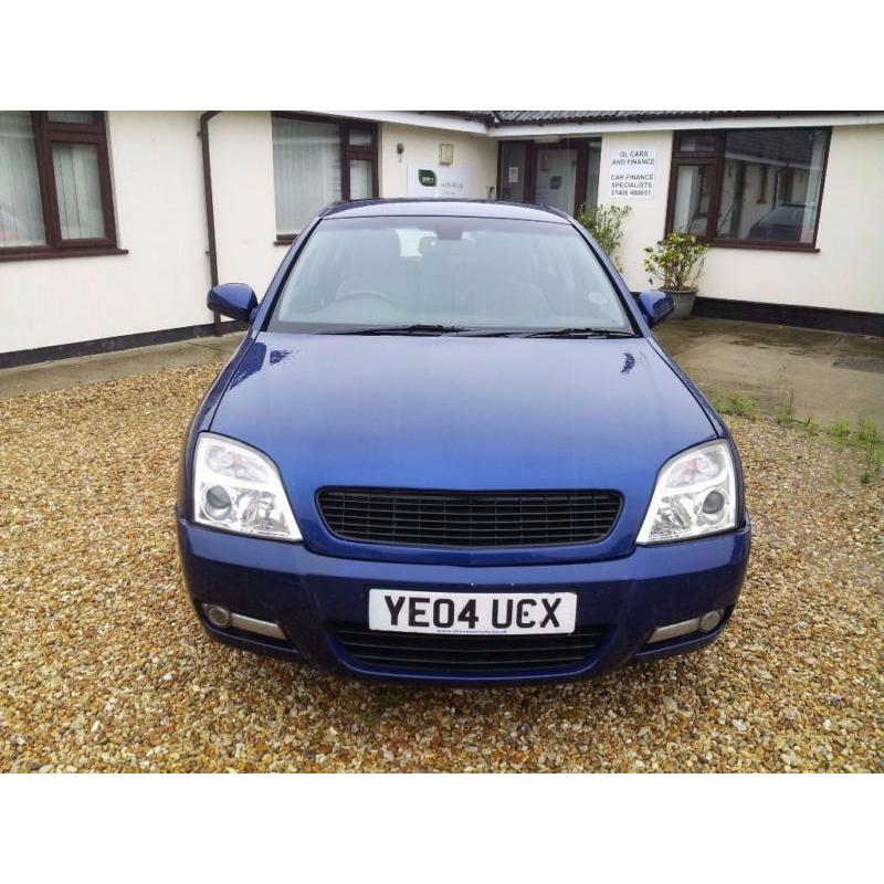 Vauxhall Signum 2.2i 5dr. GUARANTEED FINANCE AVAILABLE ON NEWER CARS.