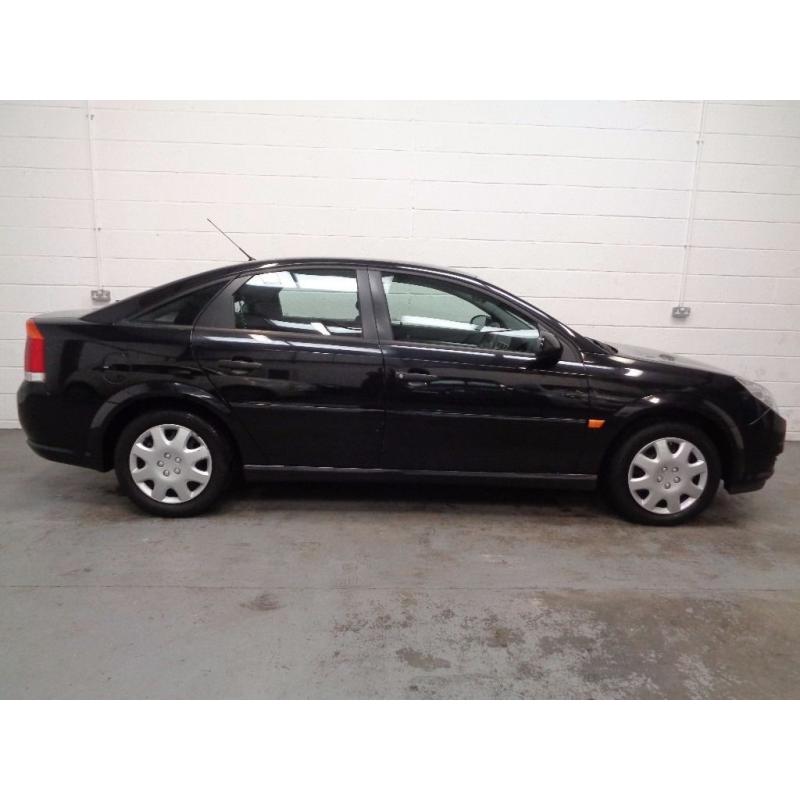 VAUXHALL VECTRA , 2008/58 REG , LOW MILES + FULL HISTORY , YEARS MOT , FINANCE AVAILABLE , WARRANTY