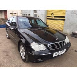 Bargain beautiful Mercedes c200 top of the range full years MOT service history