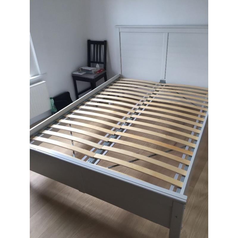 Double bed frame 140x200 - white - excellent condition