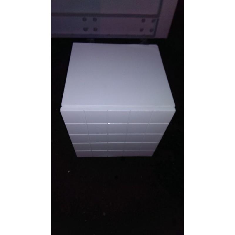 White Gloss Cube Cabinet / Bedside Table