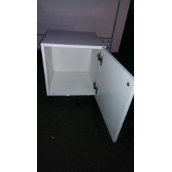 White Gloss Cube Cabinet / Bedside Table