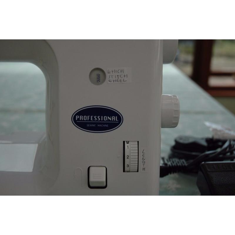 BABY LOCK PROFESSIONAL SEWING MACHINE