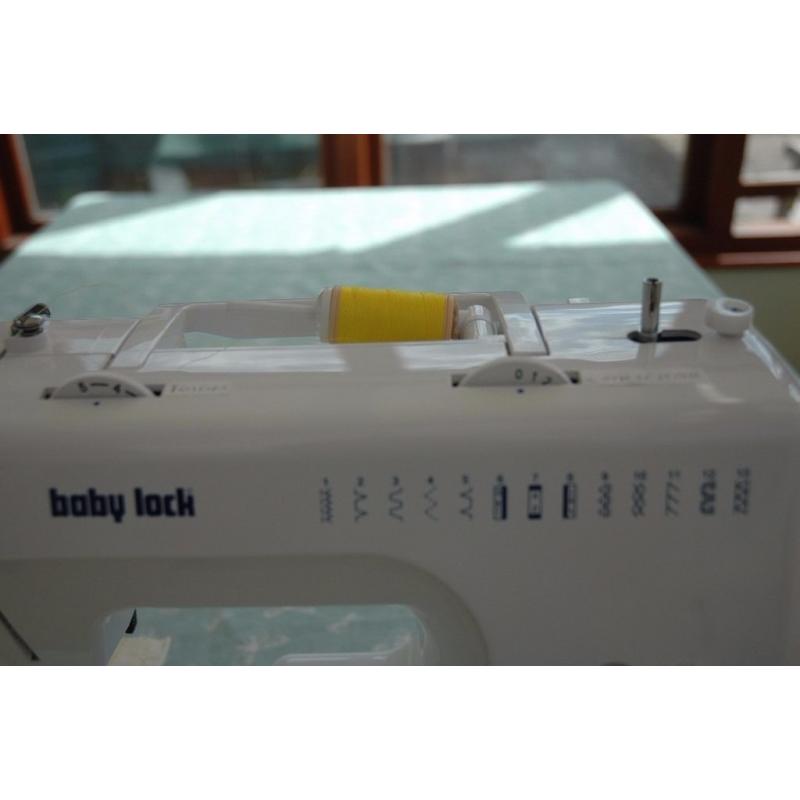 BABY LOCK PROFESSIONAL SEWING MACHINE