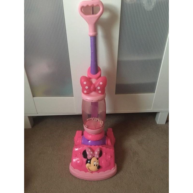 Disney Minnie Mouse Hoover