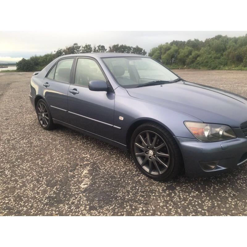 2004 Lexus IS200 auto. 1 year MOT. Mint condition