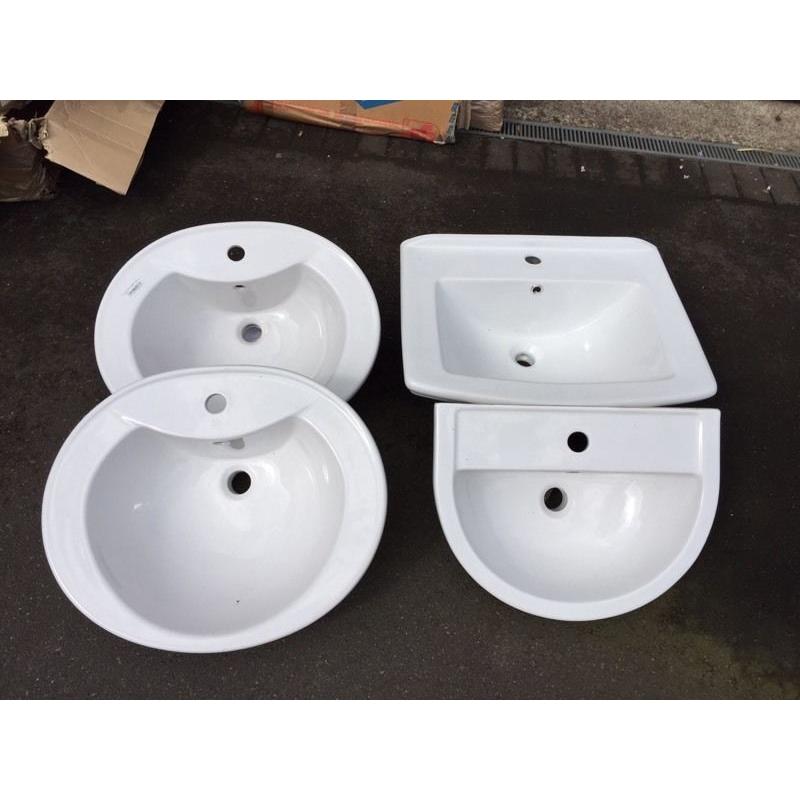 Job Lot (4 Sinks / 2 Shower Screens)