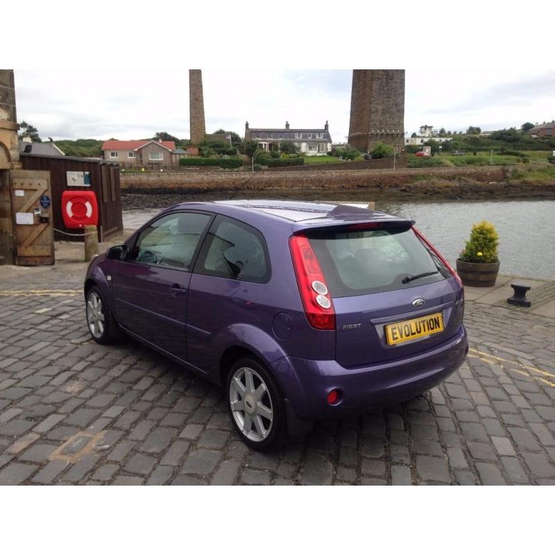 Ford Fiesta 1.4 Zetec Blue Edition 3dr... 2008 model.. 60,000 miles.. 2 lady owners.. MOT'd May 2017