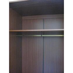 Wardrobe with 2 mirror doors