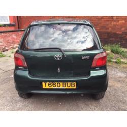 Toyota Yaris green 1.0 litre