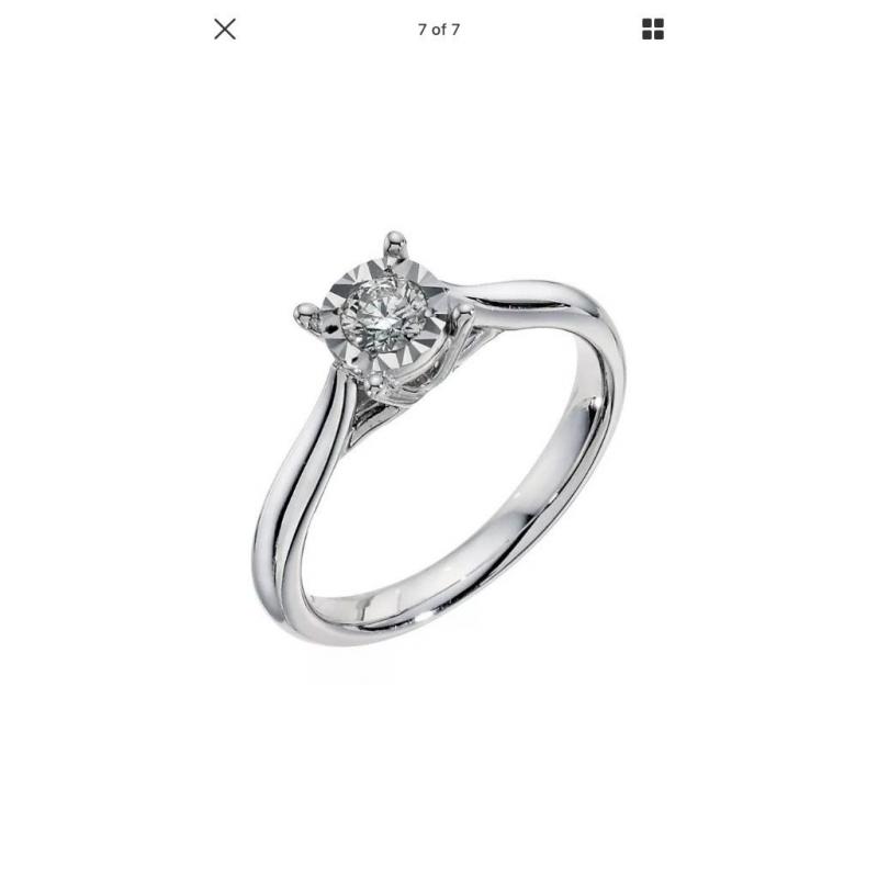 9ct White Gold Diamond Solitaire