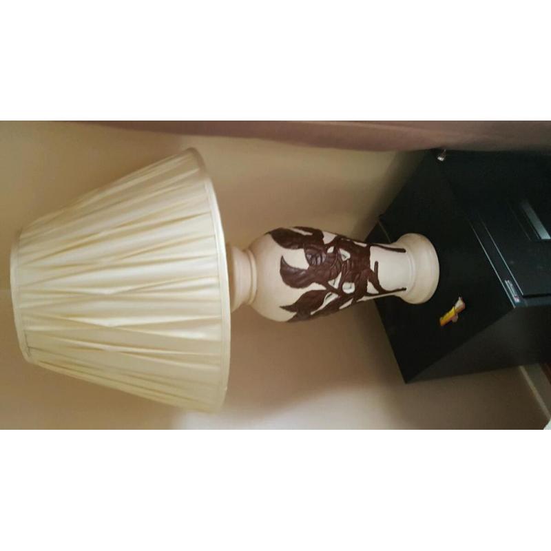 Floor lamp and marching table lamp