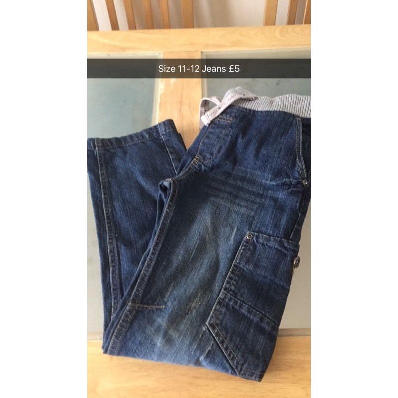 Boys jeans / shorts New age 9 to 11