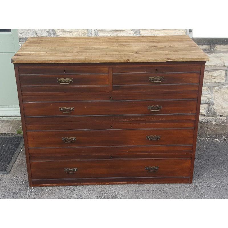 Large Victorian chest of drawers