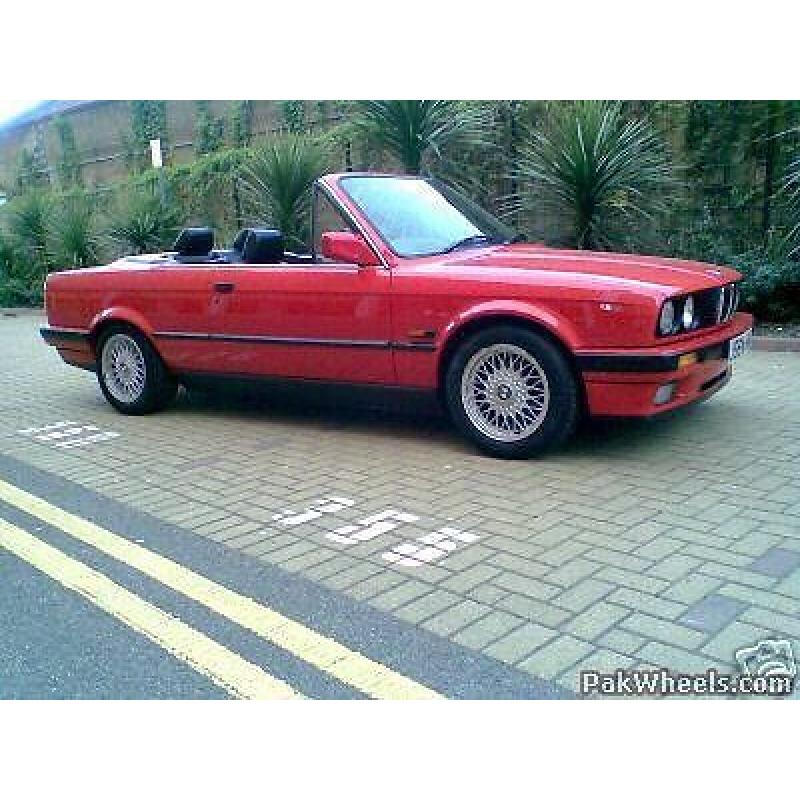 BMW 320i M SPORT CONVERTABLE E30