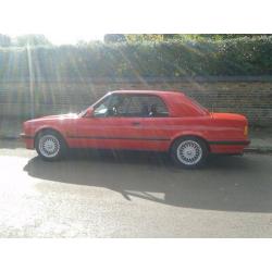 BMW 320i M SPORT CONVERTABLE E30