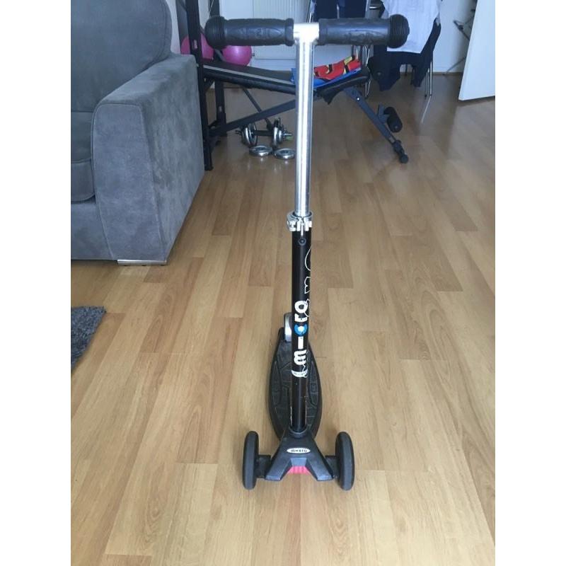 Maxi micro scooter