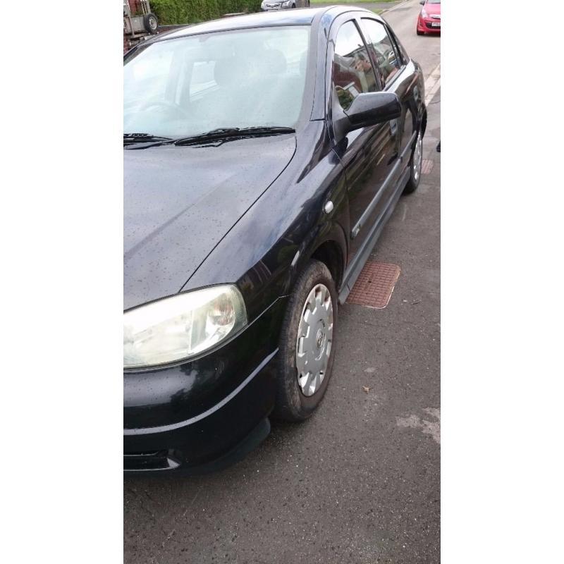 2004 Vauxhall Astra Club 1.6 petrol