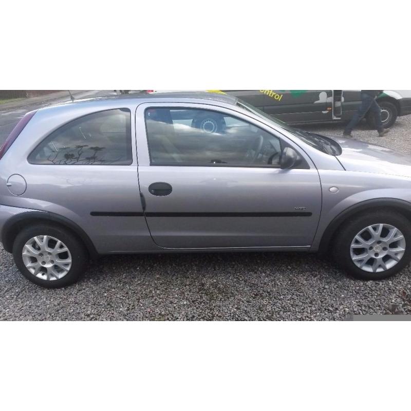 Vauxhall Corsa 1.0l life, ideal first car, great condition