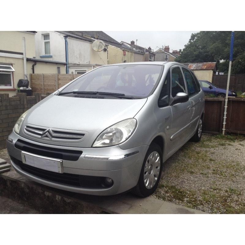 04 plate Citroen Picasso 2ltr hdi