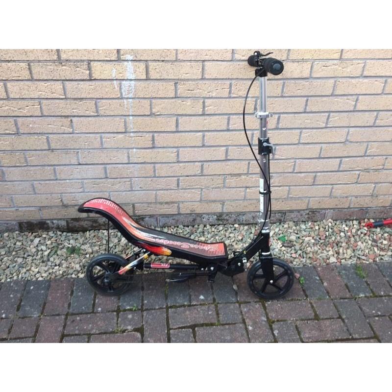 Space Scooter Black and Red