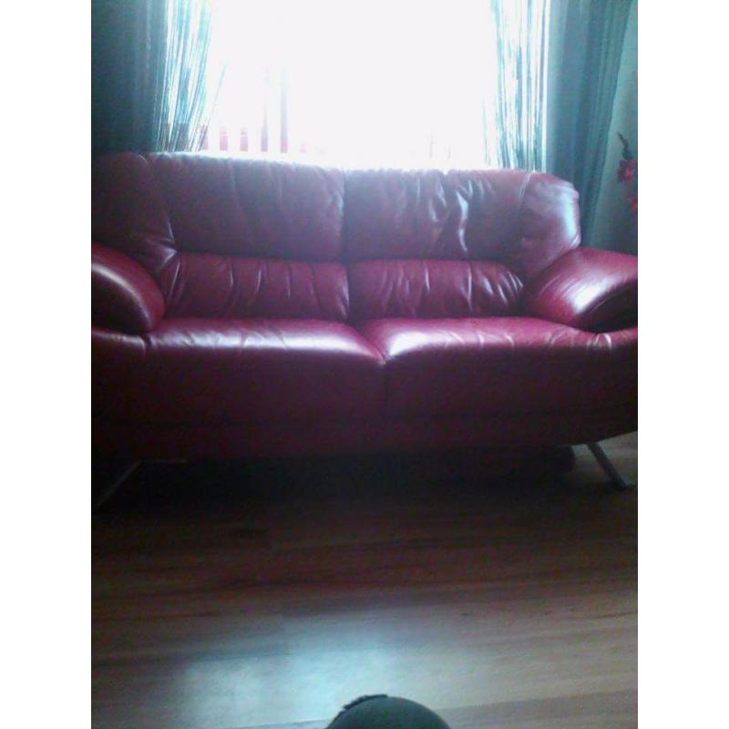 Large 2 seater red