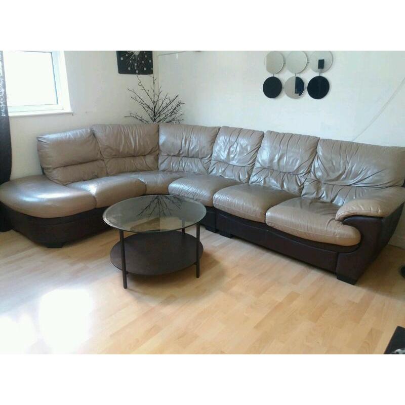 Corner Leather Sofa n tea table