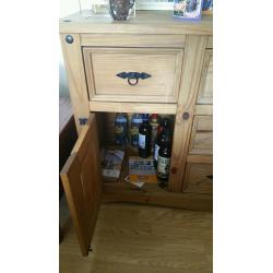 Oak side board / cabinet