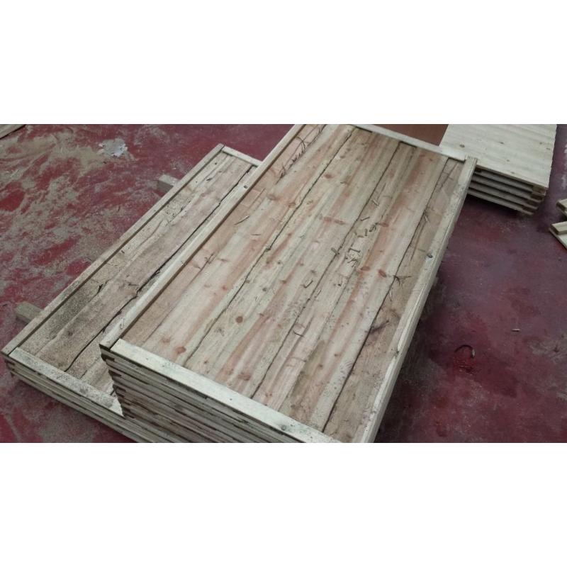 ?? High Quality Waneylap Timber Fence Panels