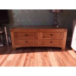 Coffee table with storage, excellent condition