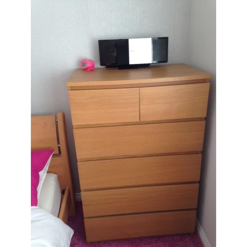 Bedroom furniture & dressing table