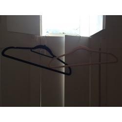 58 velour clothes hangers